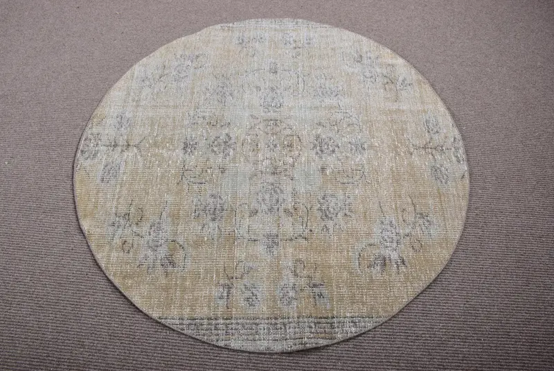 Alfombra marrón y verde, 4,3x4,3 pies con estampado de plantas y árboles