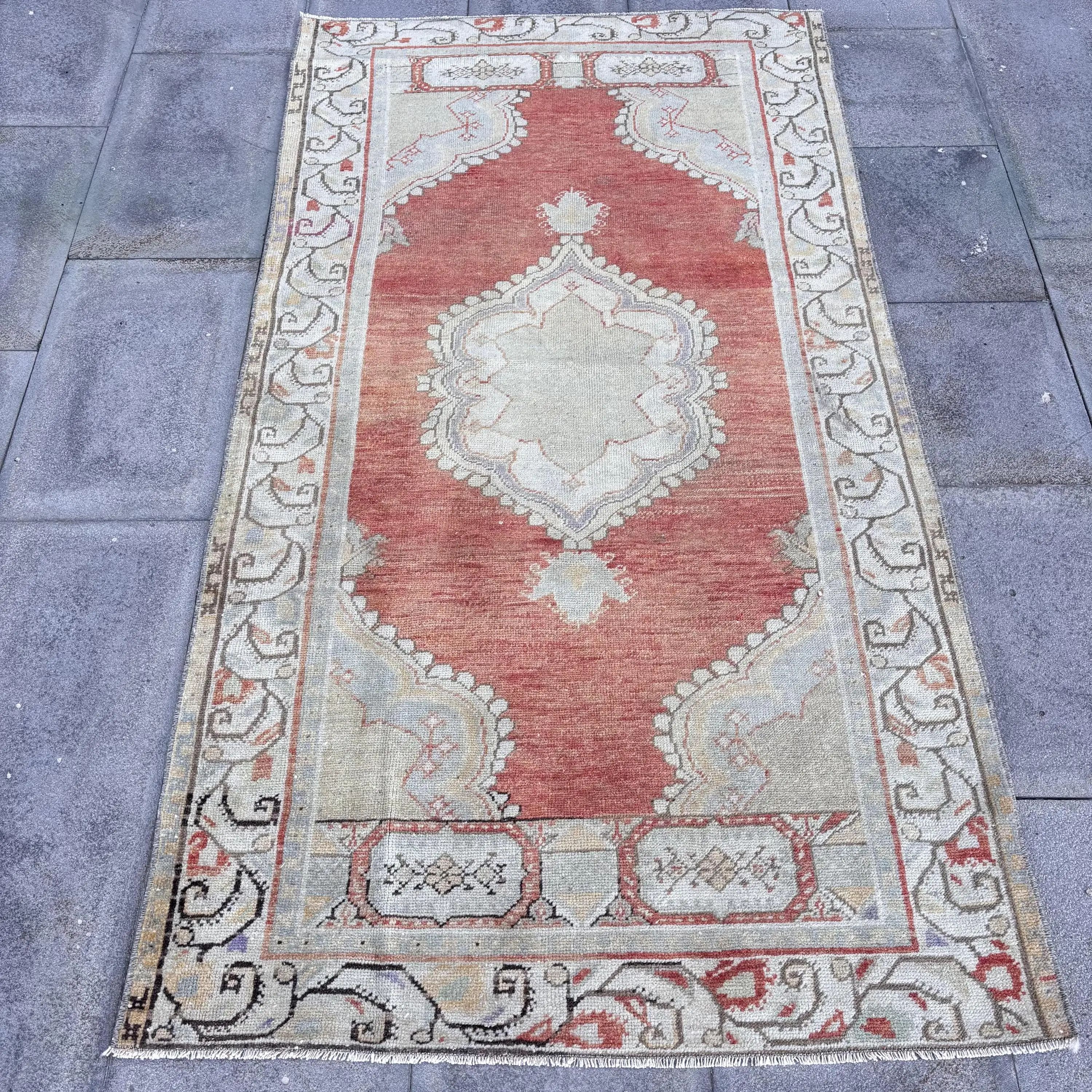 3.2x5.9 ft Türk Halısı, Accent Vintage Halı, Kırmızı Patchwork Halı - 1