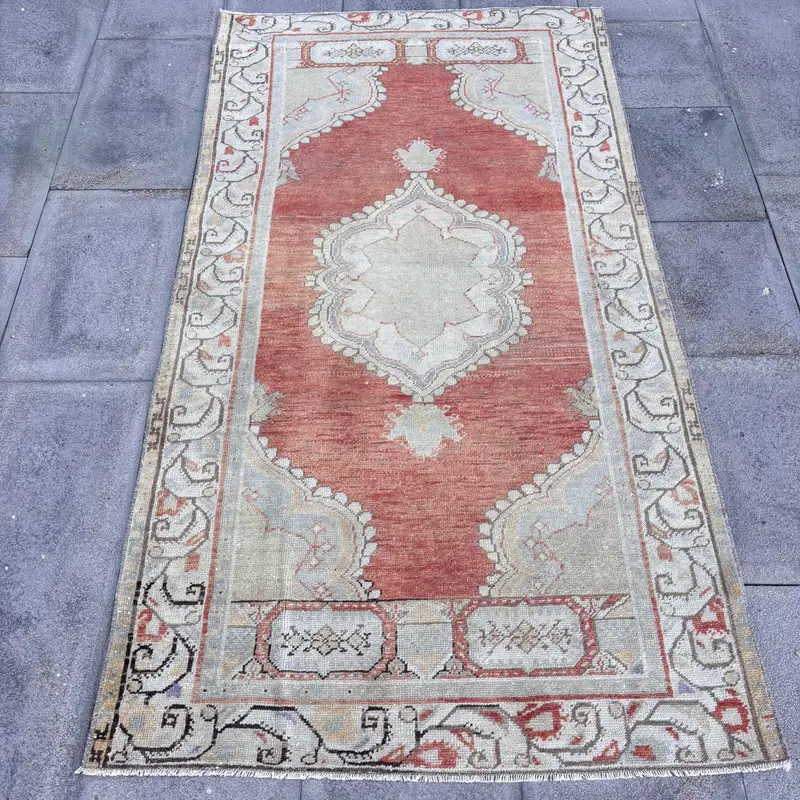 Roter und grüner Patchwork-Teppich, 3,2 x 5,9 Fuß, elegantes Dekor