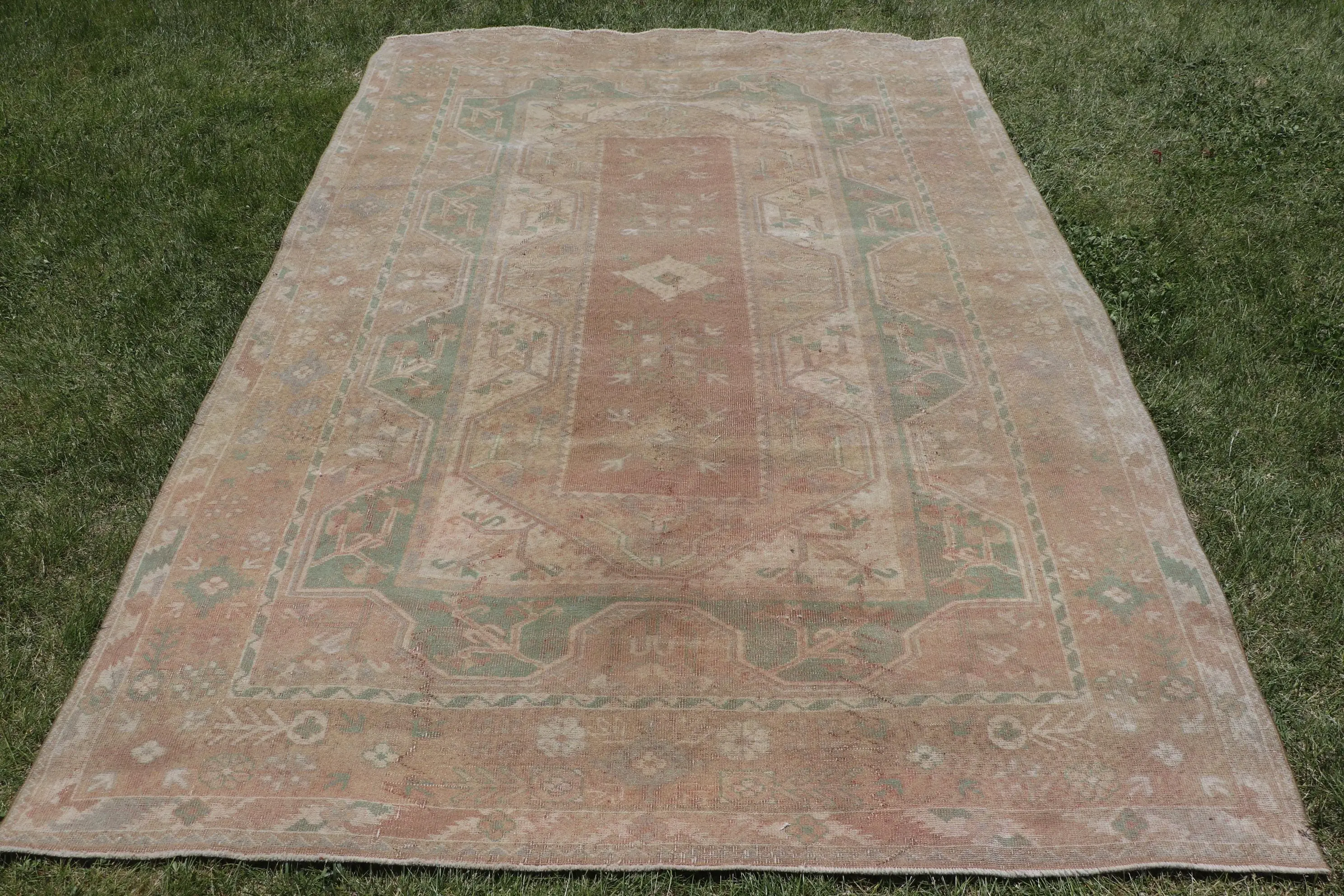 Türkischer Teppich 6,2 x 9,2 Fuß, braungrüner Ombré-Woll-Vintage-Teppich - 1