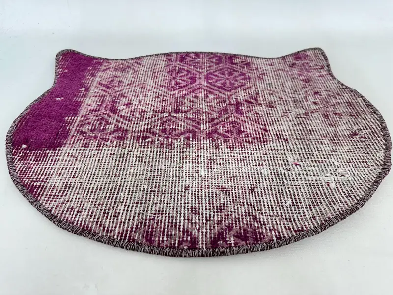 Soft and Durable Cat Head Pet Pad, Unique Handcrafted Kilim Mat for Cats - 2