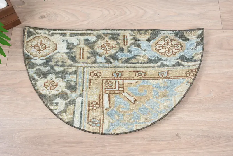 Yarım dairesel Kilim paspas, el yapımı vintage halı, çevre dostu giriş yolu mat, Türk banyo halı, boho tarzı küçük alan aksanı, eşsiz dekor - 8