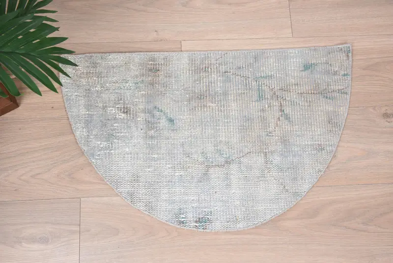 Yarım dairesel el yapımı Kilim paspas, vintage yarım yuvarlak halı, çevre dostu Türk giriş yolu, boho banyo halı, küçük uzay dekor aksanı - 6