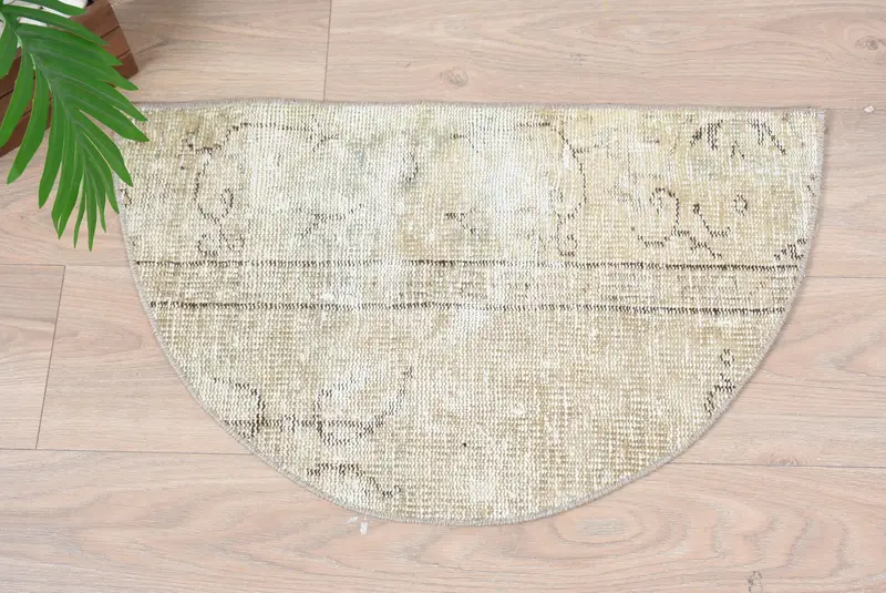 Vintage el yapımı Kilim paspas, yarım daire biçimli yarım yuvarlak halı, çevre dostu giriş yolu, boho banyo halı, Türk küçük uzay zemin aksanı - 7