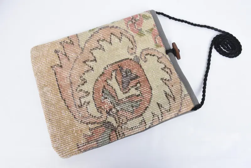 Vintage Kilim Bag, Kilim Bag, Decorative Bag, Bags and Purses, Crossbody Bag, 12x14 Inches, Woman Kilim Bag, Handmade Kilim Bag, Turkish Bag - 7
