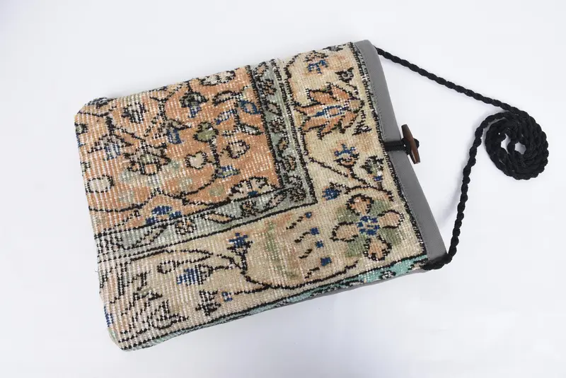 Vintage Kilim Bag, Kilim Bag, Decorative Bag, Bags and Purses, Crossbody Bag, 12x14 Inches, Woman Kilim Bag, Handmade Kilim Bag, Turkish Bag - 9