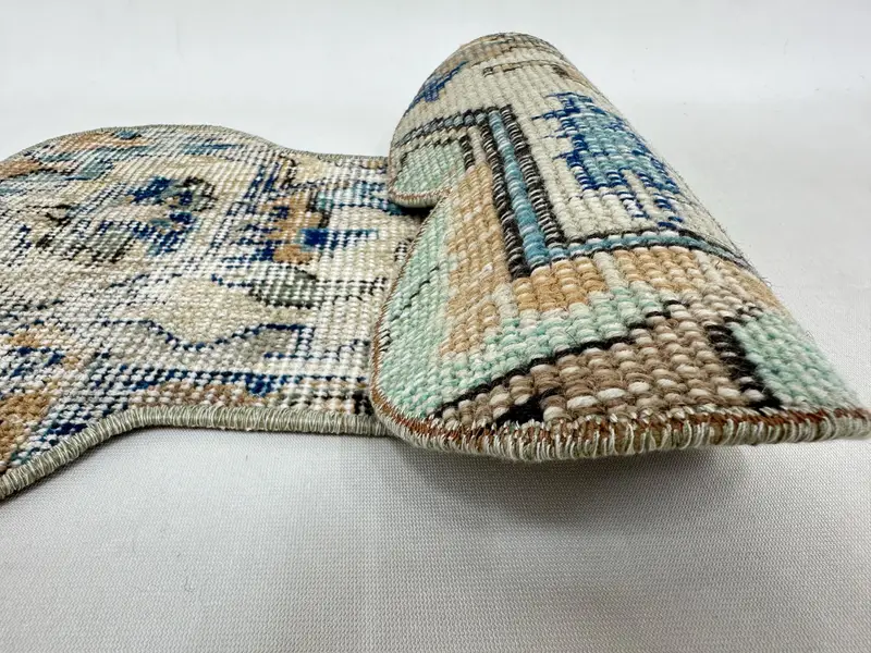 Stylish Bone-Shaped Pet Bed, Unique Kilim Fabric for Modern Pet Owners - 6