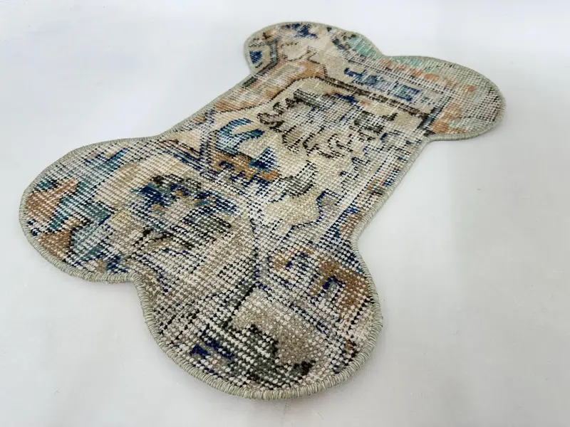 Stylish Bone-Shaped Pet Bed, Unique Kilim Fabric for Modern Pet Owners - 3