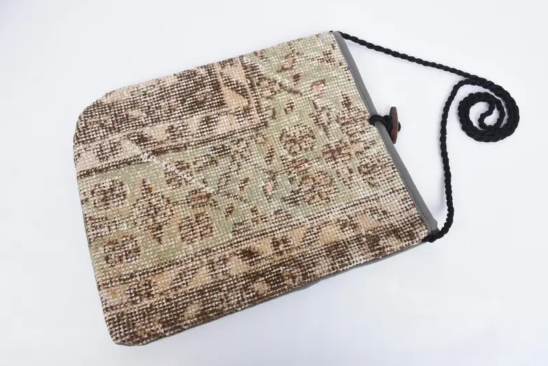 Vintage Kilim Bag, Kilim Bag, Decorative Bag, Bags and Purses, Crossbody Bag, 12x14 Inches, Woman Kilim Bag, Handmade Kilim Bag, Turkish Bag - 4