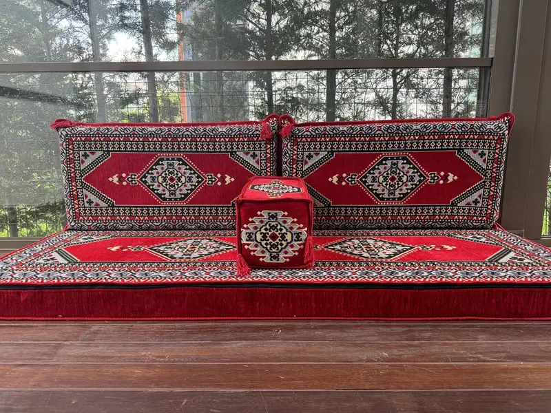 Kesit zemin oturma, Majlis oturma, oturma odası zemin kanepe, Osmanlı zemin oturma, geleneksel zemin kanepe, u şeklinde zemin yastığı - 4