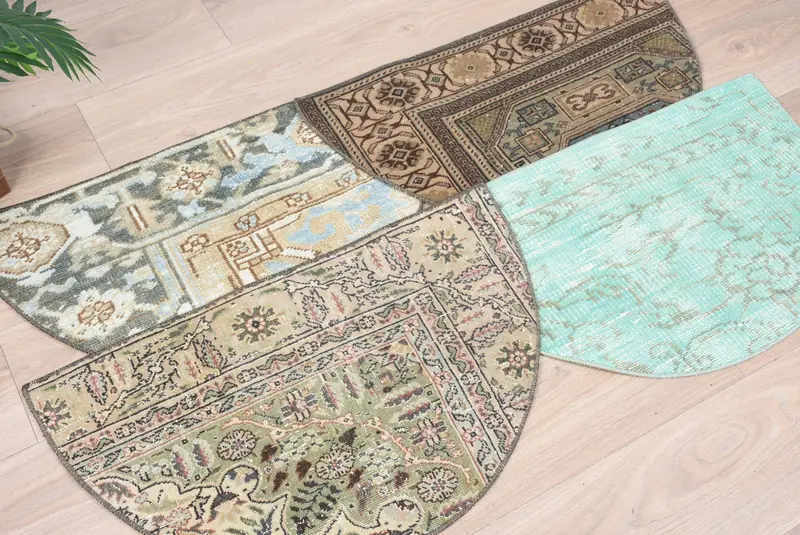 Yarım dairesel Kilim paspas, el yapımı vintage halı, çevre dostu giriş yolu mat, Türk banyo halı, boho tarzı küçük alan aksanı, eşsiz dekor - 2