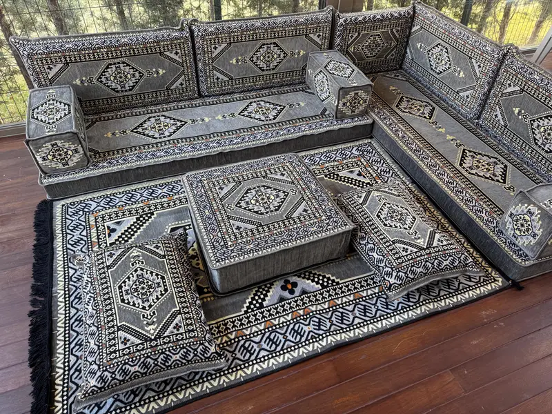 Gri kanepe, osmanlı zemin oturma, geleneksel kanepe, zemin yastığı, kesit zemin oturma, Kilim desen yastığı, ev dekoru, kanepe dekoru, - 2