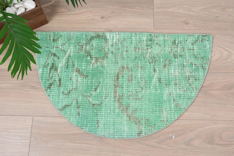 Vintage el yapımı Kilim paspas, yarım daire biçimli yarım yuvarlak halı, çevre dostu giriş yolu, Türk boho banyo halı, küçük alan aksanı - 9