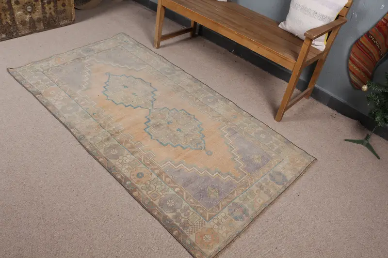 鮮やかなオレンジ色のラグ、グリーンのボーダー、3.3x6.2フィート