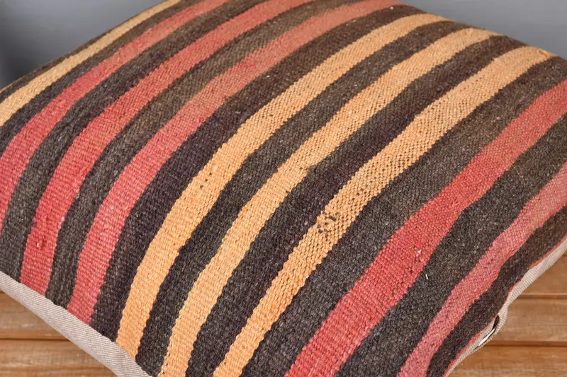 Cushion Cover, Antique Pillows, Boho Chic Cushion Cover, Bed Cushion Case, Turkish Pillow, Turkish Kilim Pillow, 24x24 Red Pillow Sham - 3
