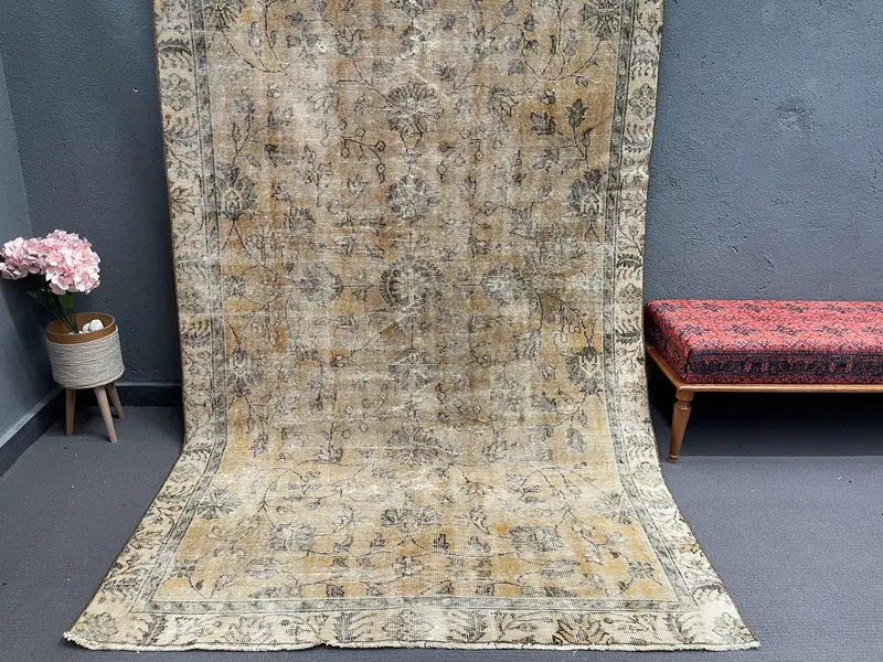 Vintage Rug, 5.4x8.9 ft Large Turkish Rug, Oushak Brown Gray Moroccan Rug - 1