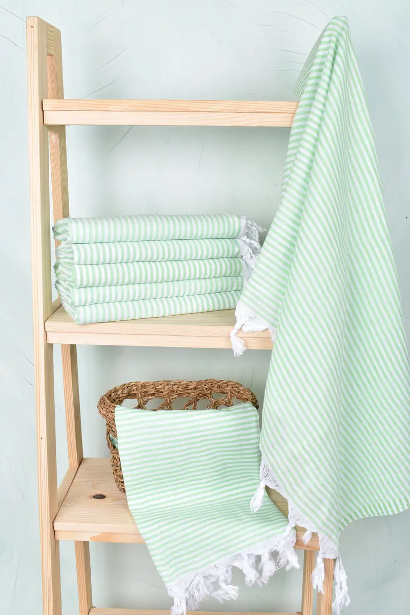 Travel Towel, 68x36 Cotton Striped Towel, Home Decor Gifts, Personalized Bridesmaid Gift, Bridal Shower Gift, Holiday Towel, Gift Boxes Towel - 3