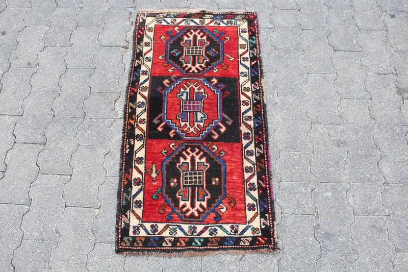 Turkish 1.5x3.1 ft Rug, Vintage Small Rug, Red Floral Rug - 1