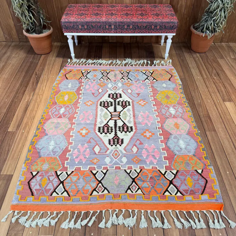 Oushak Turkish Rug, 4.3x5.4 ft Vintage Rug, Red Floral Wool Rug - 1