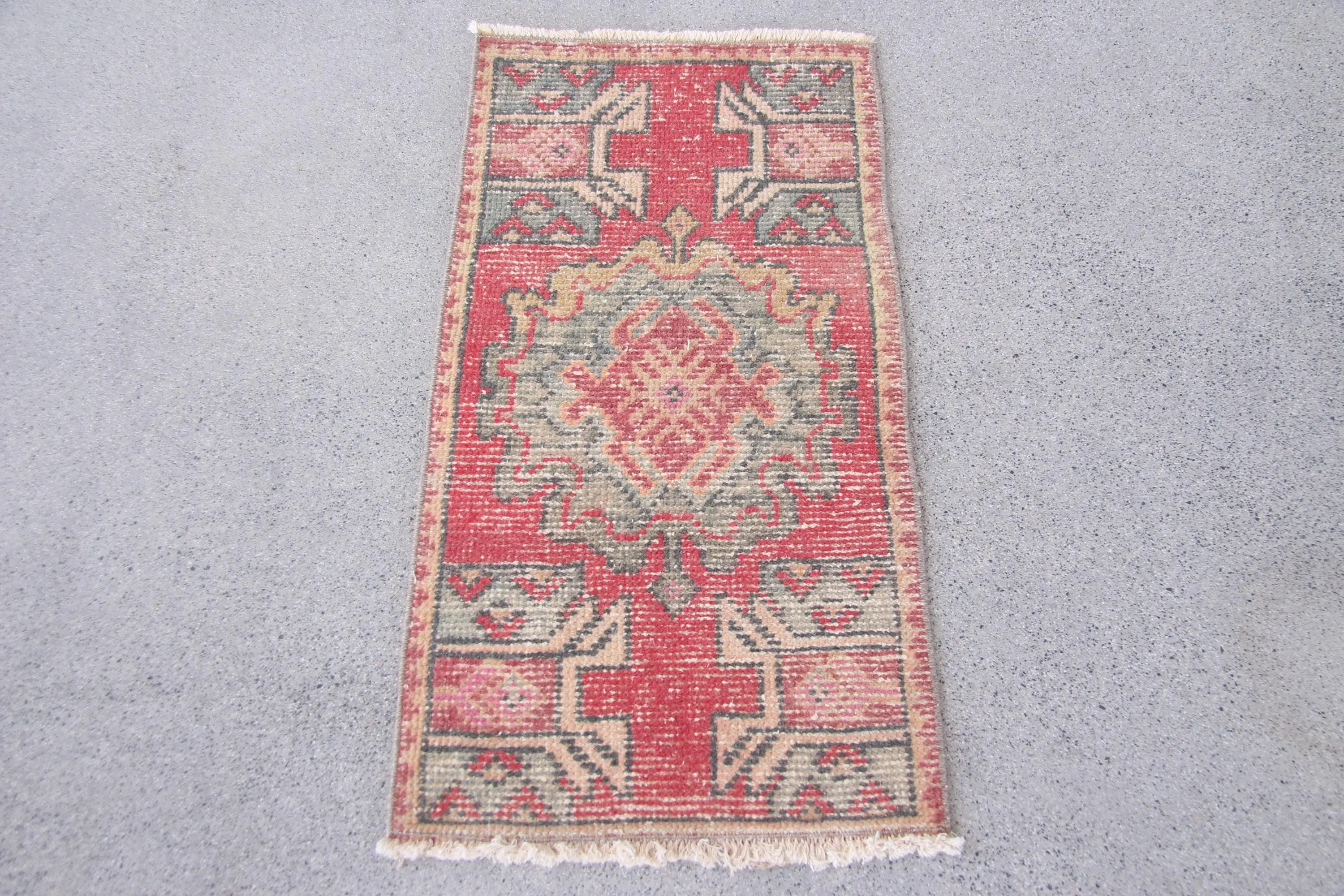 Turkish Vintage Small Rug 1.4x2.8 ft, Red Wool Rug - 1