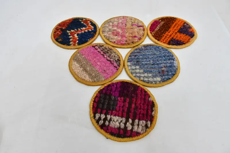 Posavasos redondos bohemios azules y naranjas, posavasos bohemios con estilo