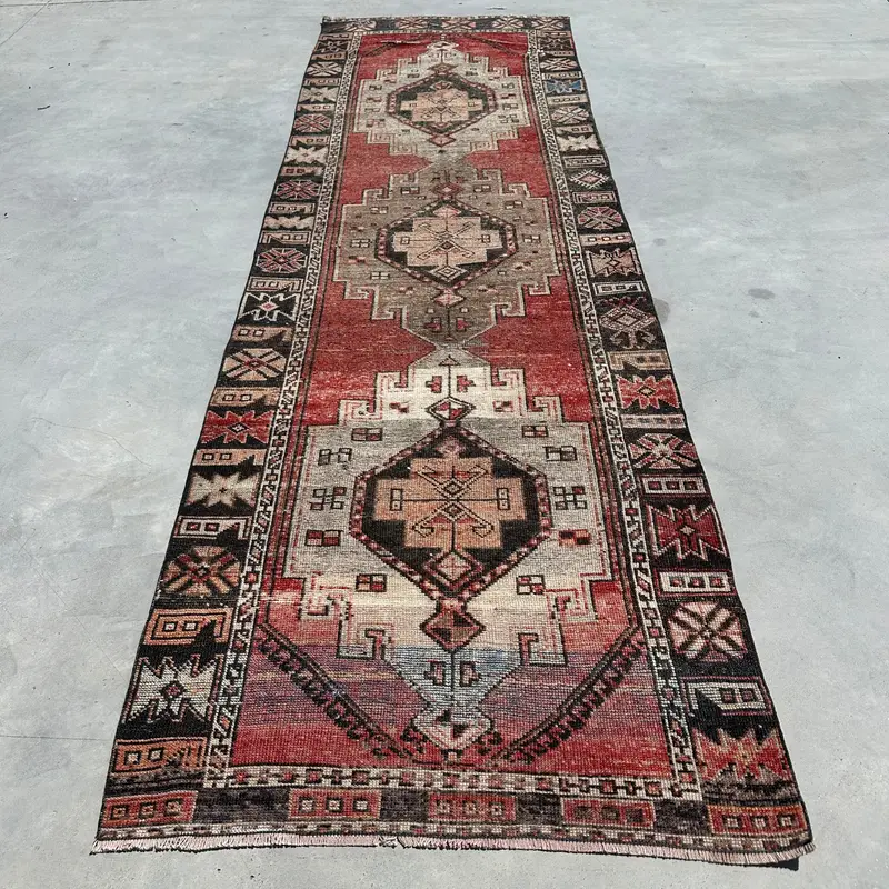 Vintage Turkish Rug 3.2x10.3 ft, Red Oushak Striped Rug - 1