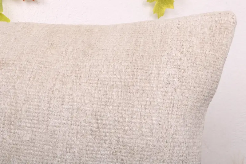 Nomadic Cushion, Vintage Kilim Throw Pillow, 16x24 White Pillow Sham, Handwoven Cushion Cover, Turkish Pillow, Pillow Cover, Handmade Kilim Cushion - 5