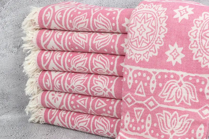Quick-dry peshtemal, Beach Towel Gift, Boyfriend Christmas Gift, Bachelorette Party Decorations, Decorative Towel, 70x36 Cotton Rainbow Towel - 1