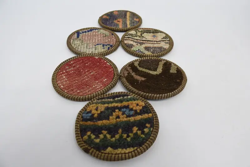 ボヘミアンラウンドコースター、キッチン装飾用レッドとブロンズコースター