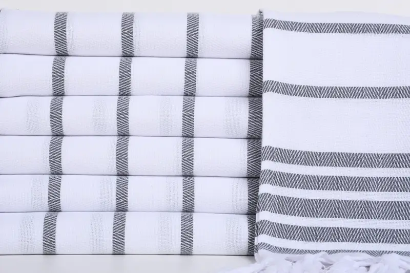 Ev için hediye, monogram mutfak havlu, monogramlı el havlu, kişiselleştirilmiş bulaşık havlu, 36x24 pamuklu balıksırtı havlu, el boyutu havlu - 1