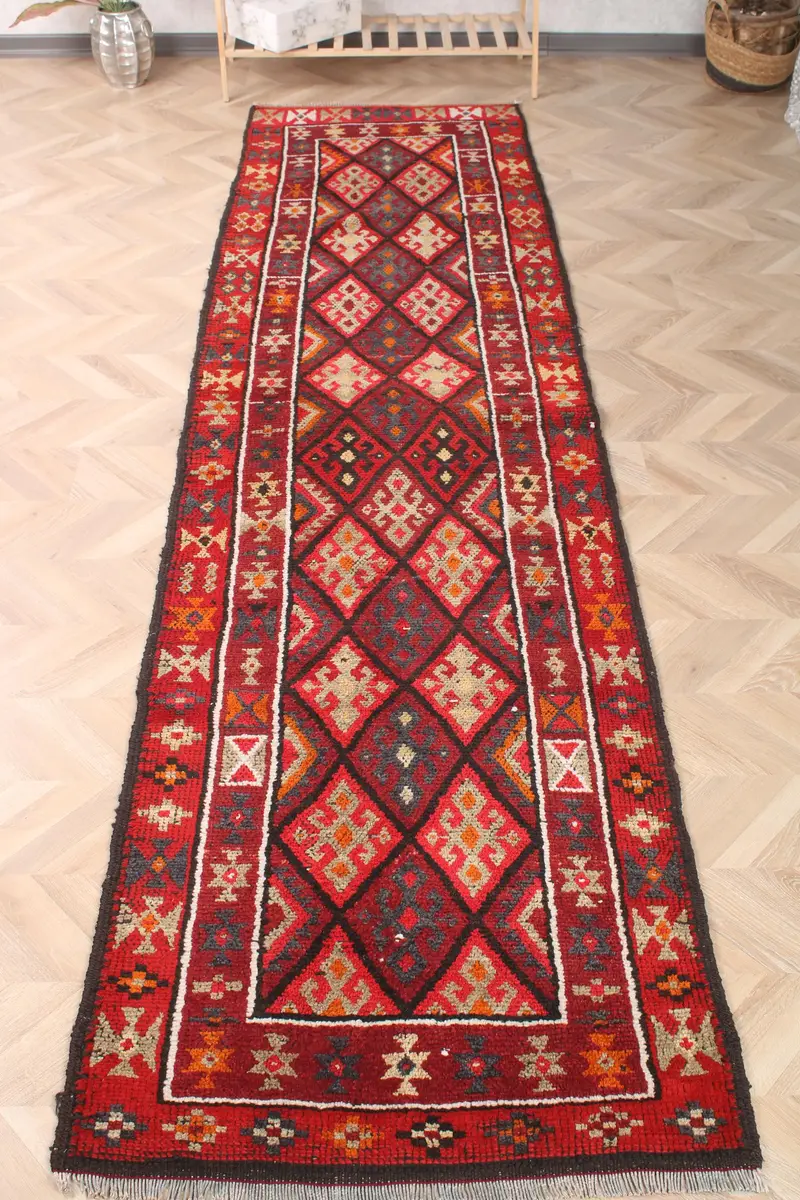 Vintage 3x11.8 ft Halı, Runner Türk Halısı, Kırmızı Çiçekli Yün Halı - 1