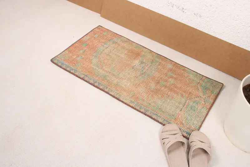 1,5x2,8 ft türkischer kleiner Teppich, Vintage brauner massiver Teppich - 1