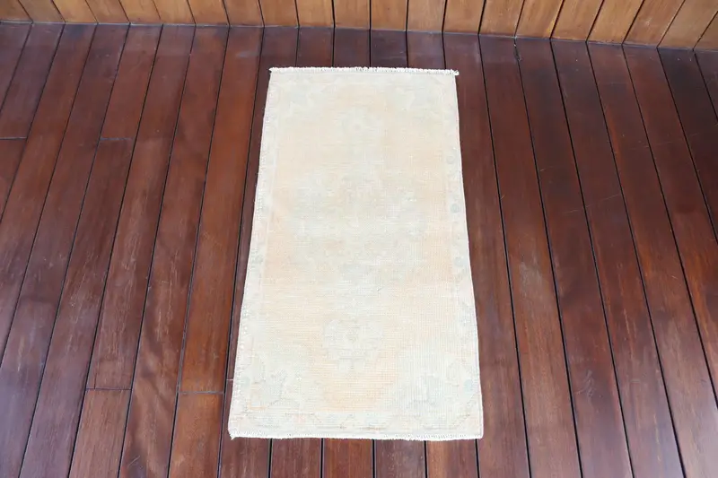 Vintage Türk Halısı, 1.4x2.8 ft Küçük Halı, Beyaz Oushak Çizgili Halı - 1