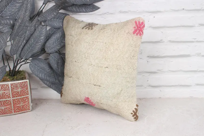 Boho Chic Pillow Cover, 12x12 Beige Pillow Cover, Vintage Pillow, Kilim Cushion Sham, Vintage Kilim Pillow, Boho Pillow, Cushion - 4