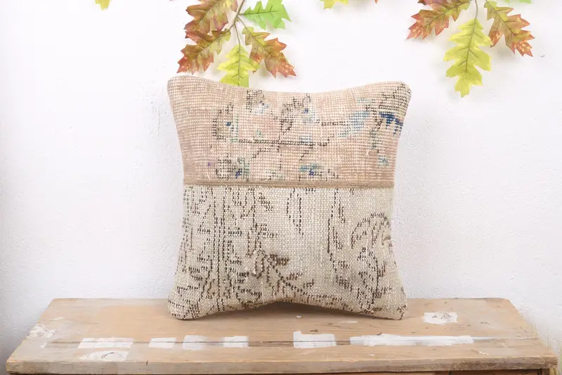 Beige und braun besticktes Wurfkissen, vielseitiges 16x16 Kissen