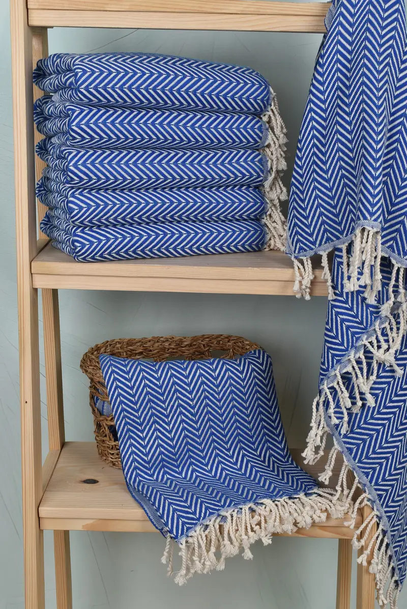 Bridesmaid Towel, Wedding Gift Ideas, Wedding Favors, Turkish Towel USA, Monogram Towels, 70x40 Cotton Zig zag Towel, Personalized Wedding Gift - 3
