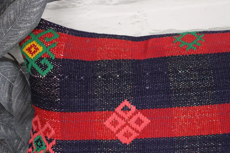 Bench Pillow Case, Ethnic Cushion Cover, Pillow Case, Boho Pillow Sham Cover, Vintage Kilim Pillow, Pillow for Couch, 10x20 Red Pillow - 2