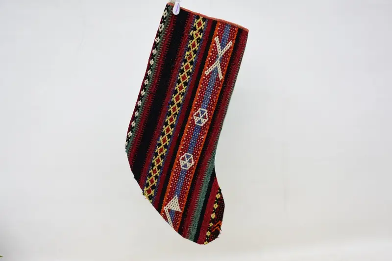 Şenlikli Kırmızı ve Turuncu Noel Çorabı, 15.7 İnç Süs Çorabı