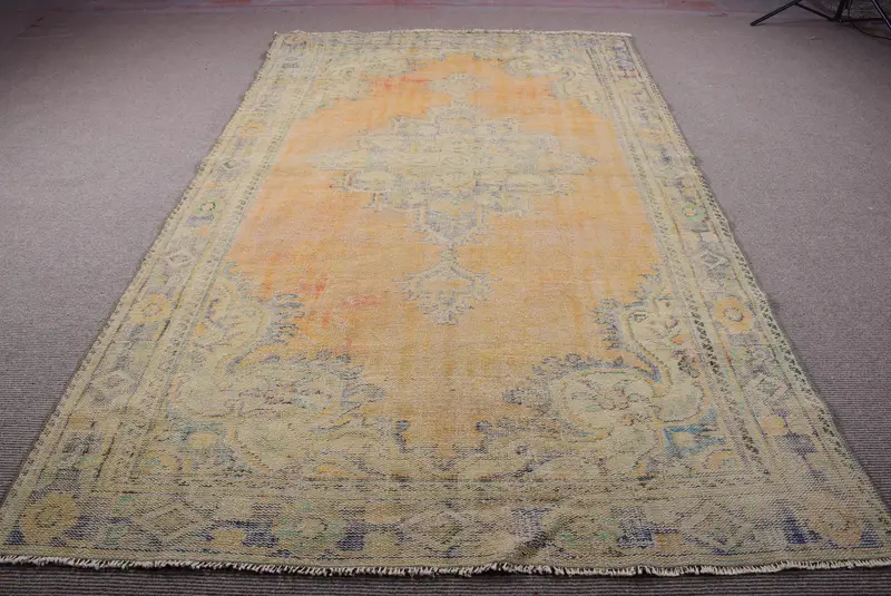 Türk Vintage Halı 6.46x10.4 ft, Oushak Sarı Çizgili Yün Halı - 1
