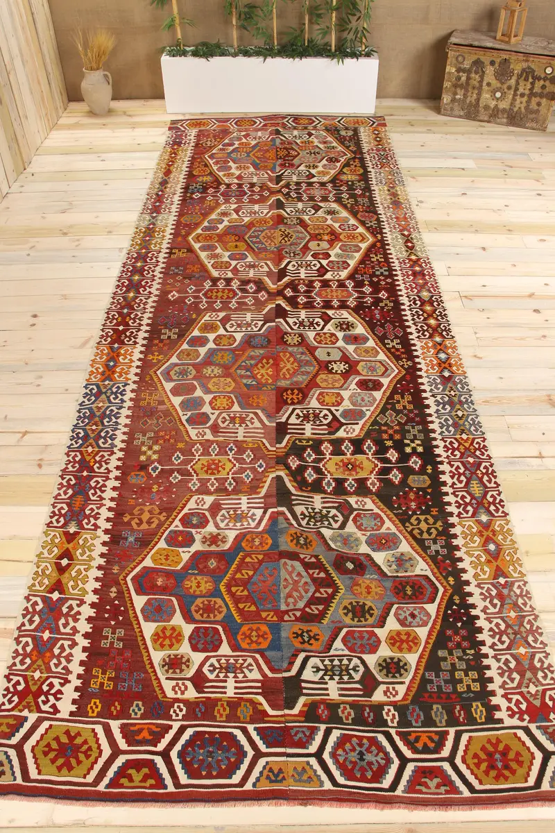 El Yapımı Kırmızı Gökkuşağı Halı, 4,3x15,2 ft Benzersiz Dekor