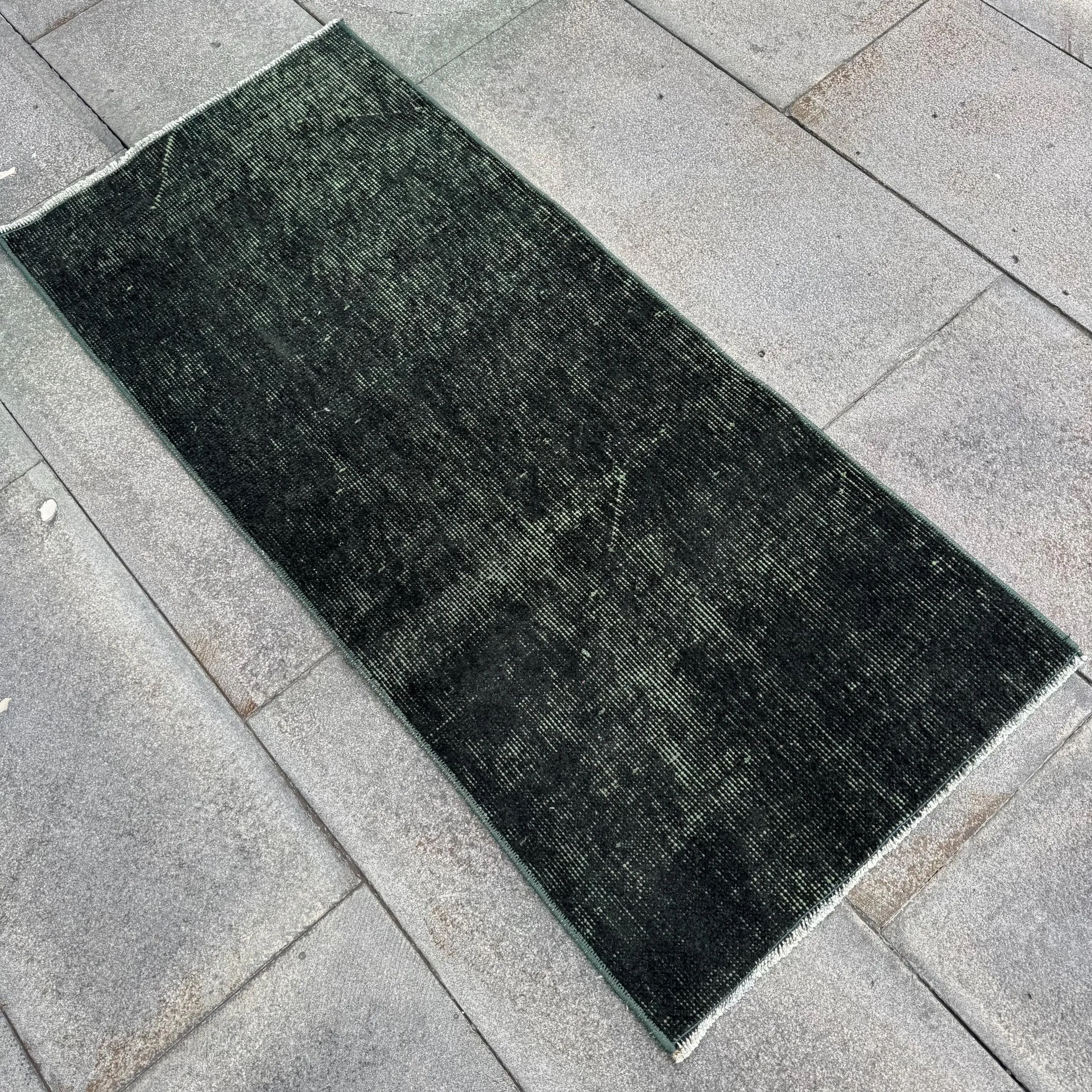Vintage Turkish Small Rug 1.7x3.8 ft, Black Ombré Rug Wool - 1