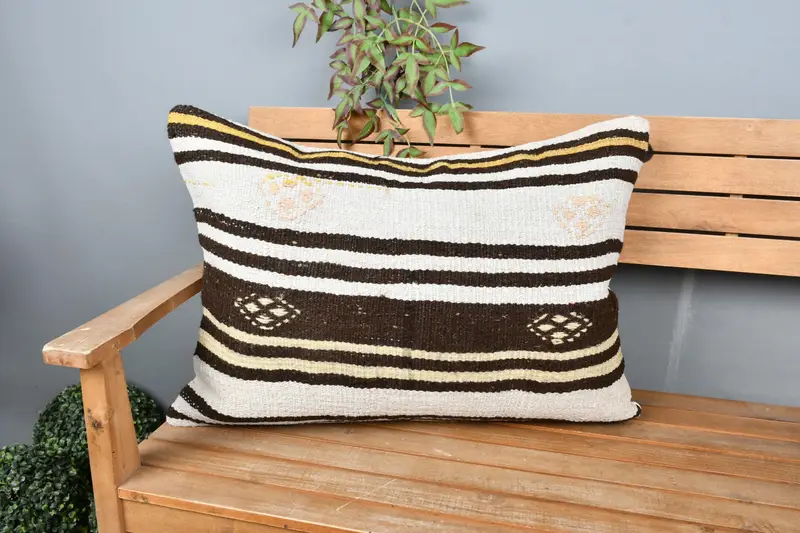 20x28 White Pillow Case, Interior Designer Pillow, Knitted Pillow Cover, Home Decor Pillow, Rustic Pillow, Pillow Cover, Antique Pillows - 1