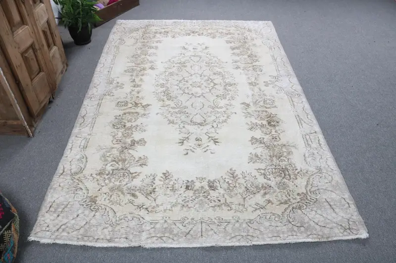 Vintage Halı, 5.2x8.2 ft Büyük Halı, Beyaz Kahverengi Oushak Yün Halı - 1