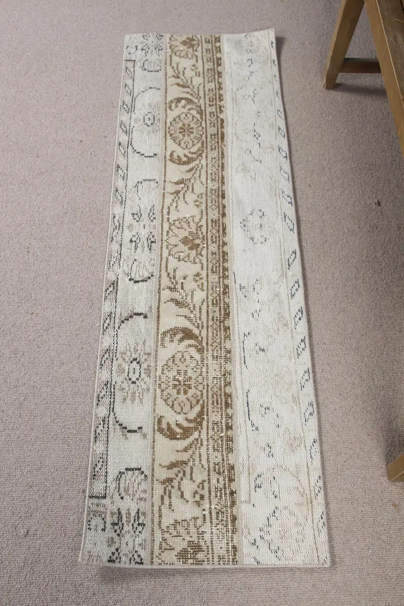 Beige & Brown Animal Print Rug, 1,6x5,3 ft Chic Decor