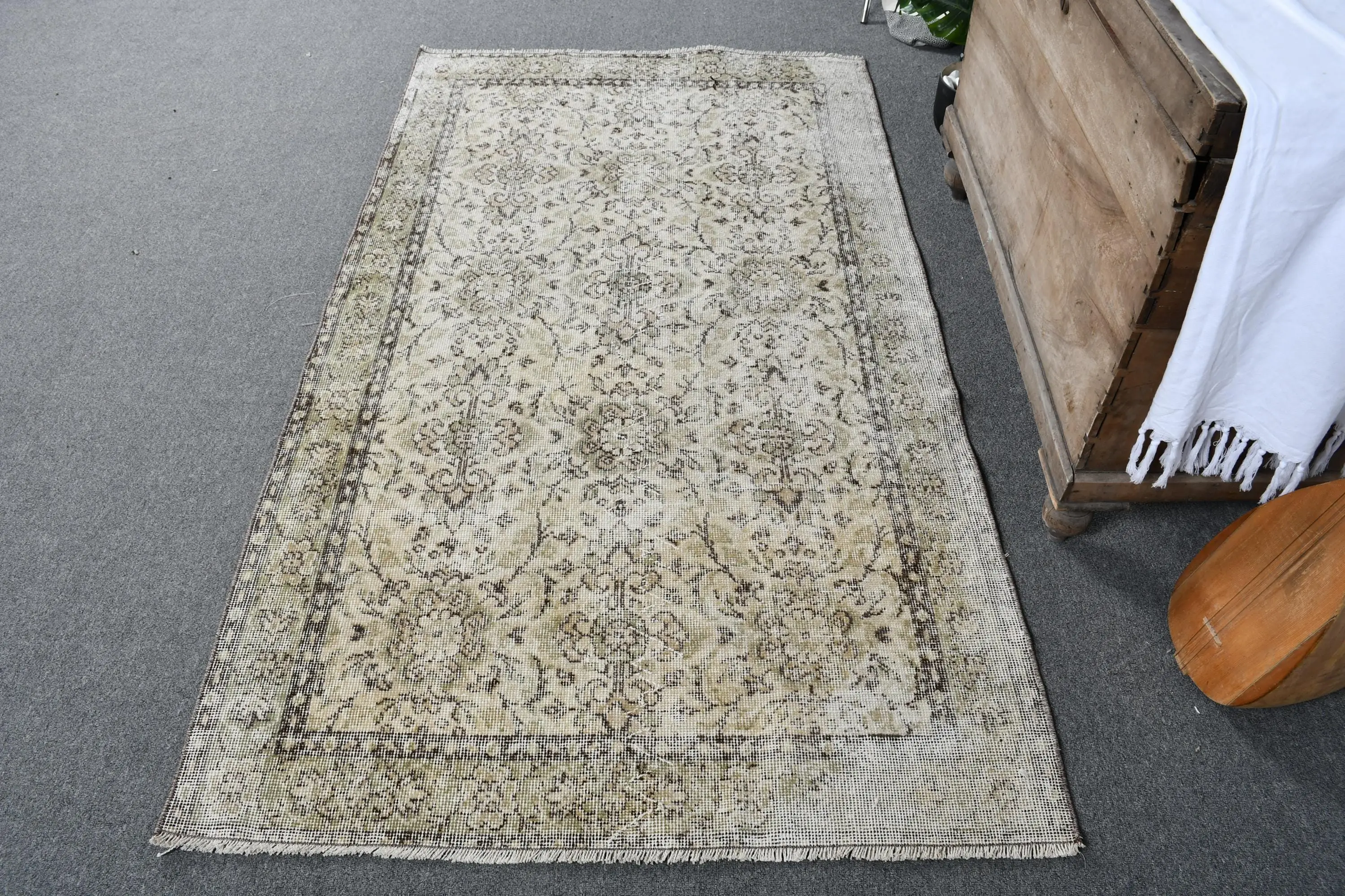 Vintage Turkish Rug, 3.7x6.6 ft Area Rug, Gray Southwestern Rug - 1