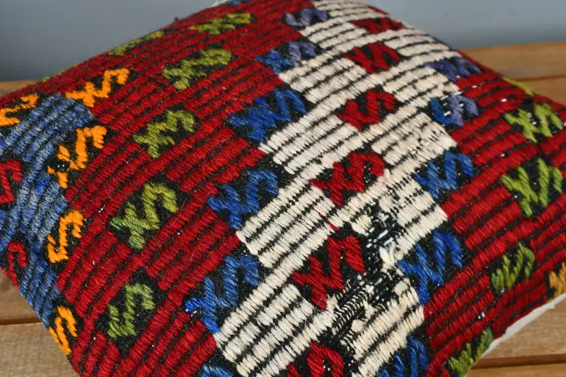16x16 Red Pillow Sham, Throw Kilim Pillow, Natural Cushion Case, Cushion, Vintage Kilim Pillow, Kilim Cushion Sham, Ethnic Throw Pillow Cover - 4
