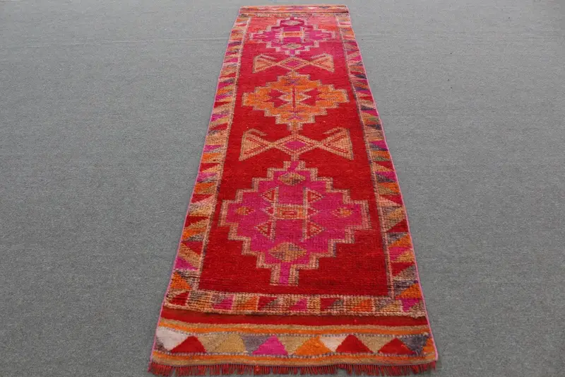 Red & Pink Rug, 2,9x9,9 ft Geometric with Floral Motifs