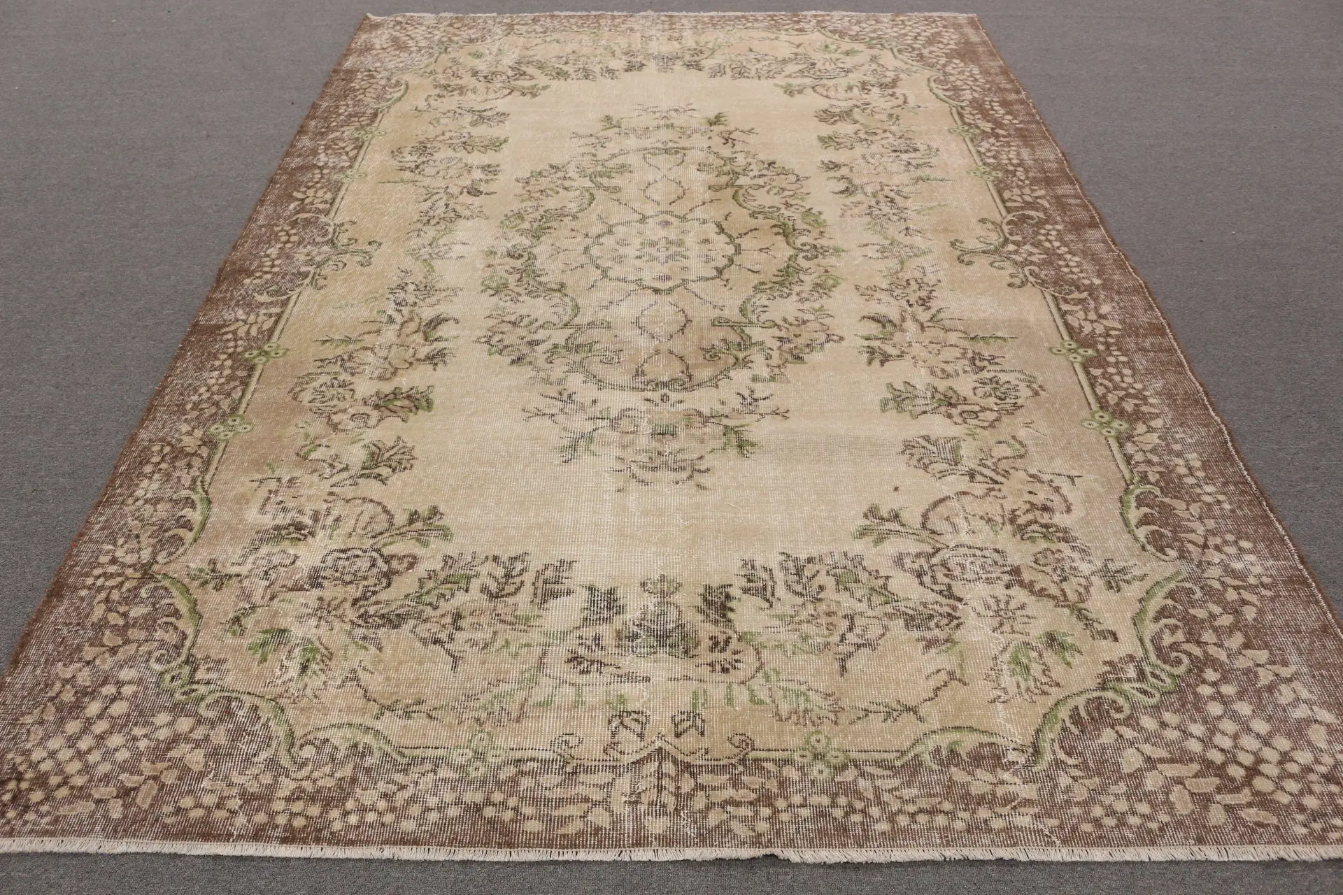 Vintage Teppich, großer 6,7x9,8 ft türkischer Teppich, brauner marokkanischer Wollteppich - 1