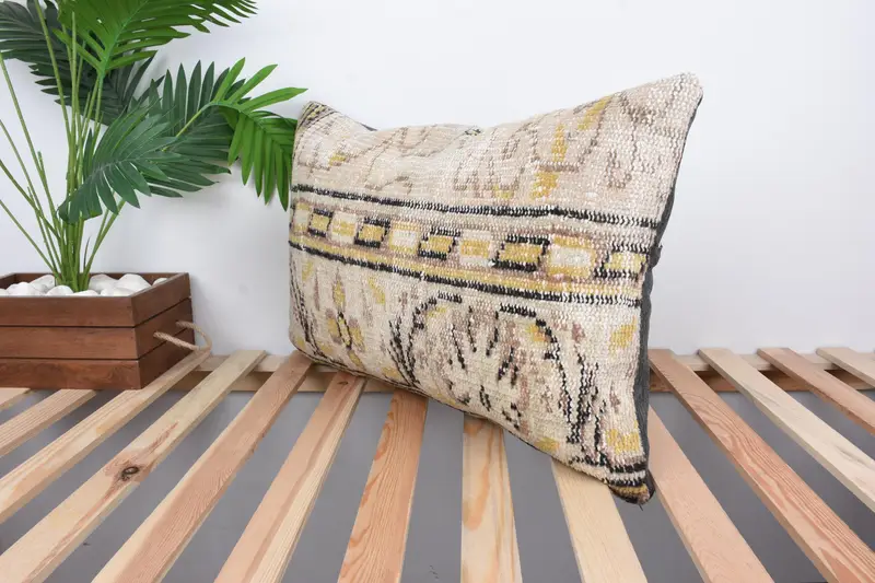 Cushion Case, Decorative Cushion Case, Throw Kilim Pillow, Outdoor Pillow Sham, Vintage Kilim Pillow, 16x24 Beige Pillow Sham, Vintage Pillow - 5