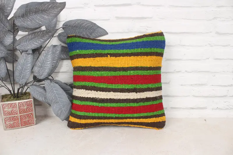 Vintage Pillow Sham, Turkish Pillow, Cushion Cover, Throw Kilim Pillow, Boho Pillow Sham Cover, Accent Cushion, 14x14 Red Cushion - 1